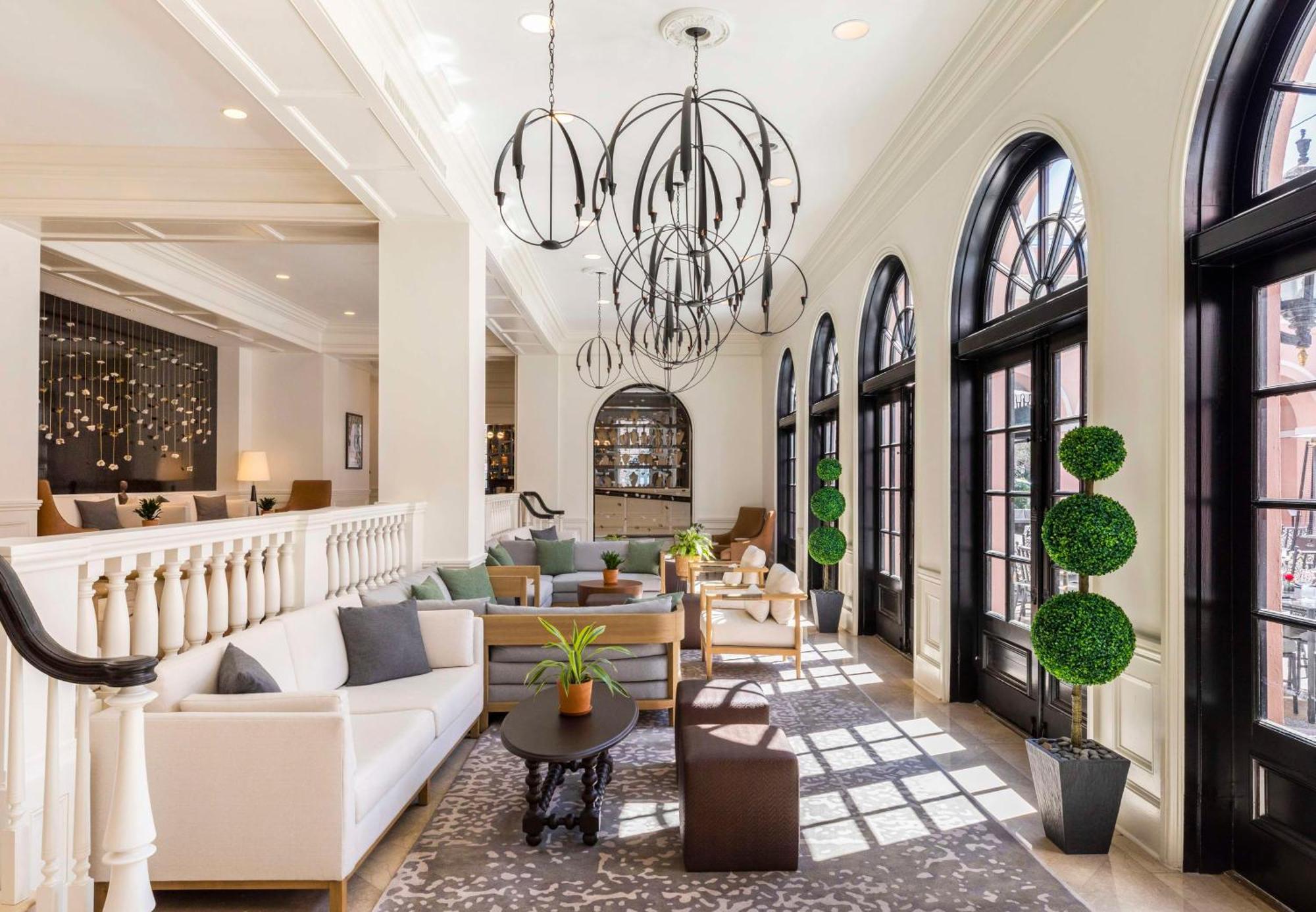 Mills House Charleston, Curio Collection By Hilton Hotel Buitenkant foto