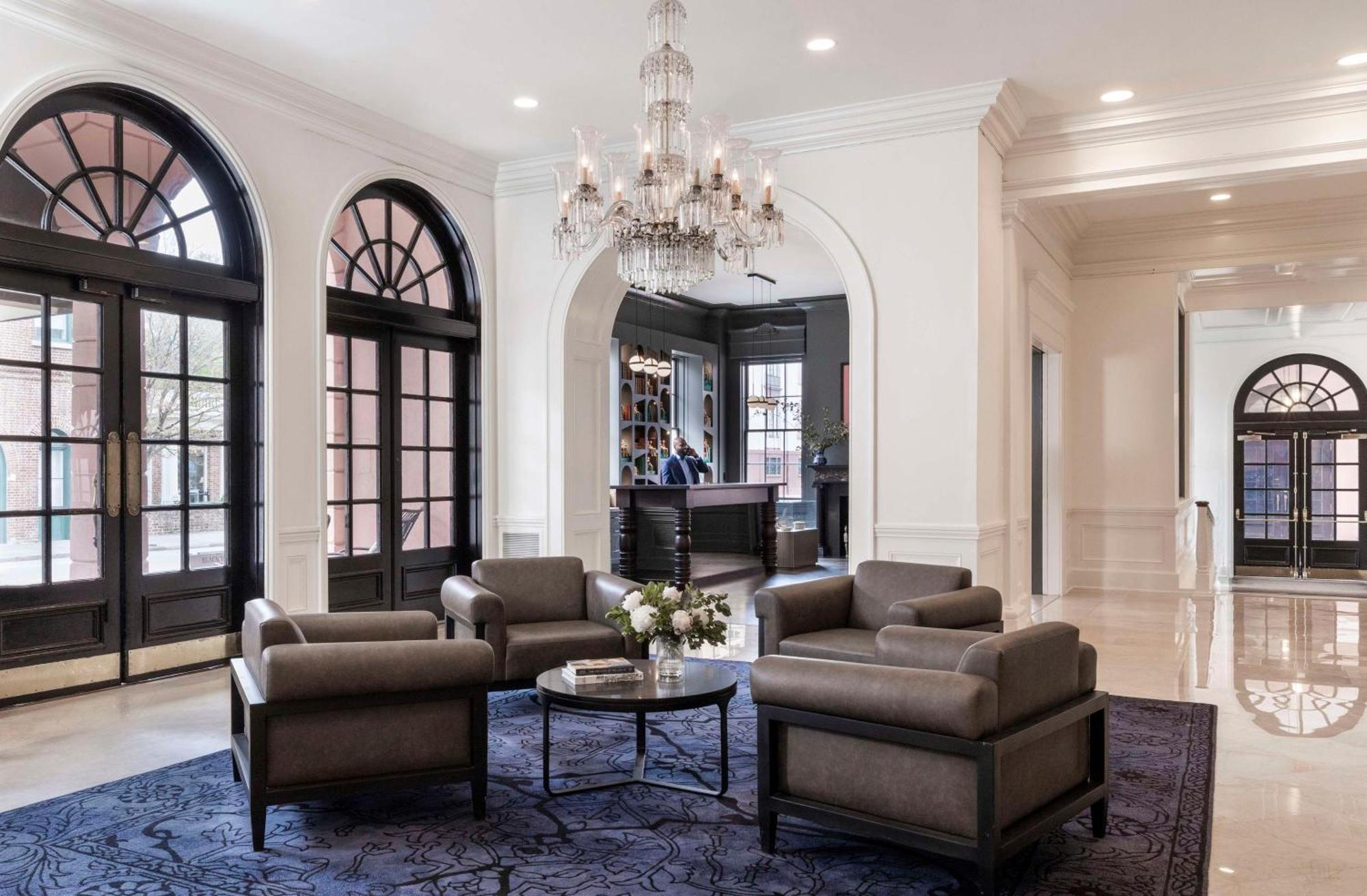 Mills House Charleston, Curio Collection By Hilton Hotel Buitenkant foto